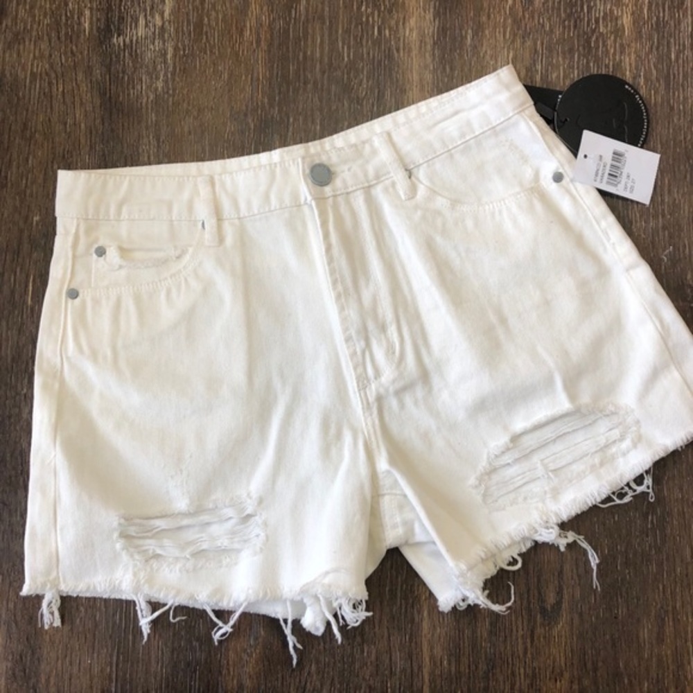 Articles of Society white denim shorts distressed‎ short